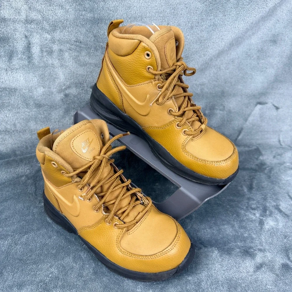 Nike elevate your